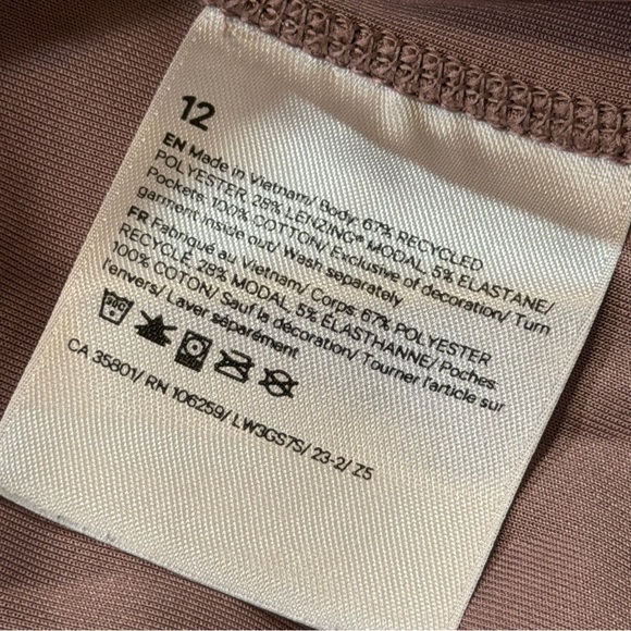 Lululemon Ribbed Softstreme Belted Wrap Twilight Rose Size 12 - Picture 14 of 15